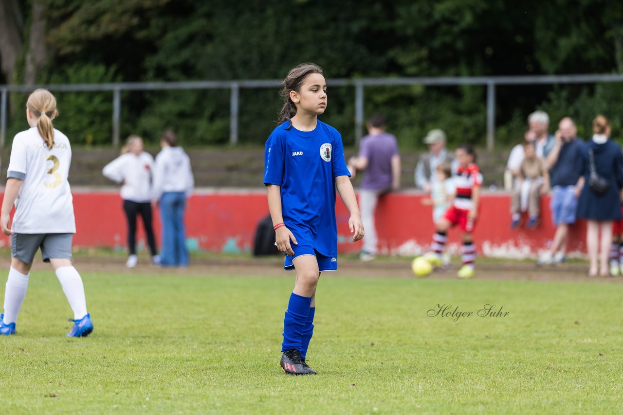 Bild 396 - Loewinnen Cup